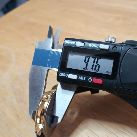 X Lorus Mickey Mouse Christmas musical watch gold tone case, black leather - Picture 7 of 9